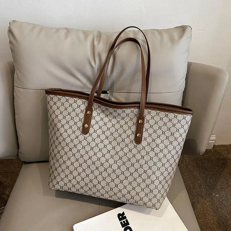 Elegant Printed Textured Tote Bags for Women