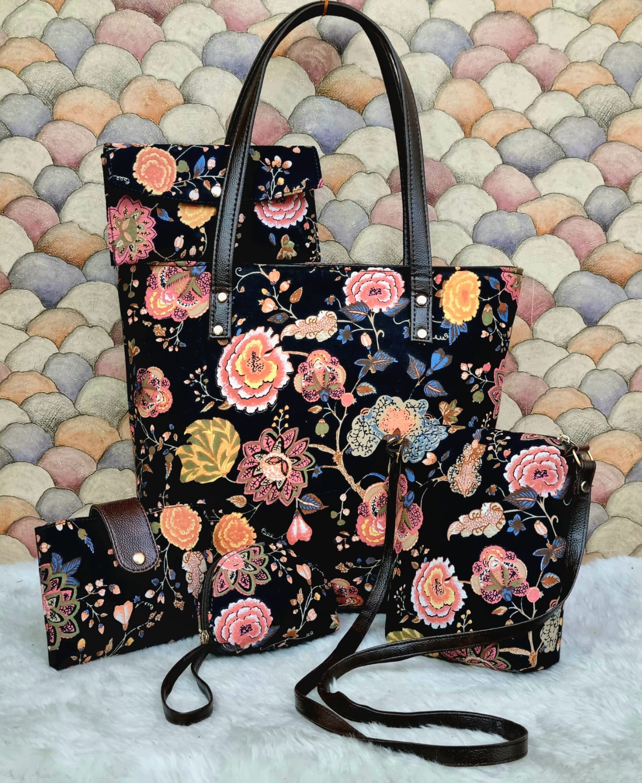 Set of 5 Pieces Combo Bags
