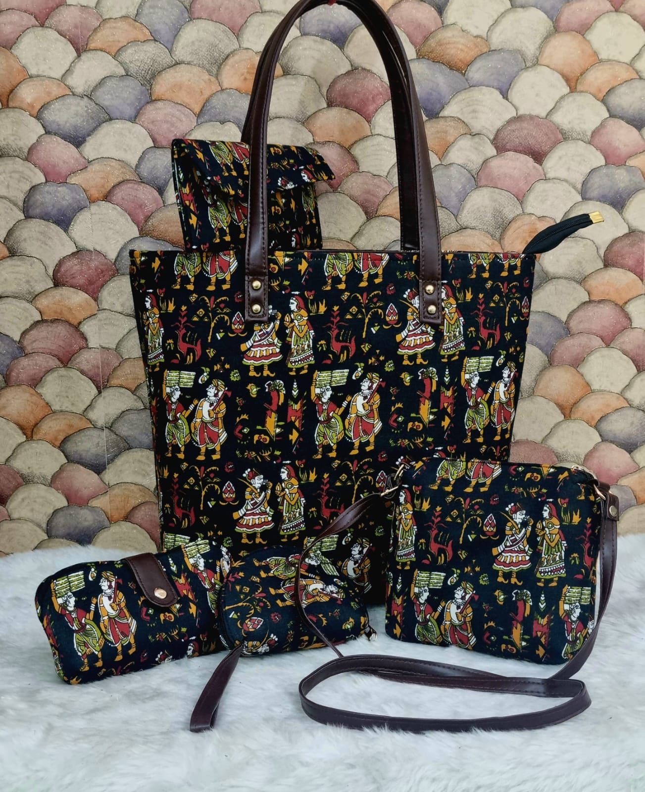Set of 5 Pieces Combo Bags