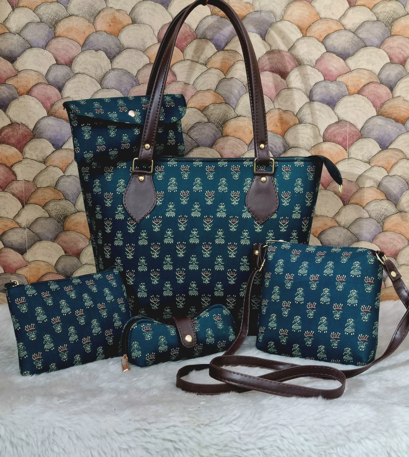 Set of 5 Pieces Combo Bags