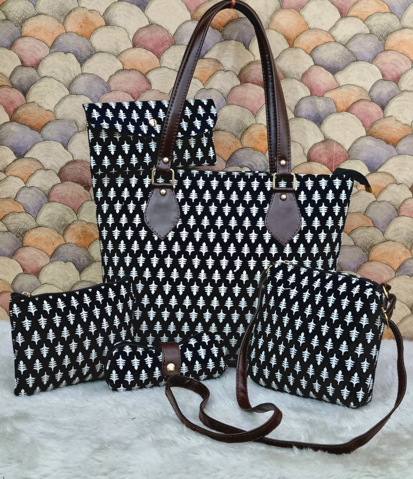 Set of 5 Pieces Combo Bags