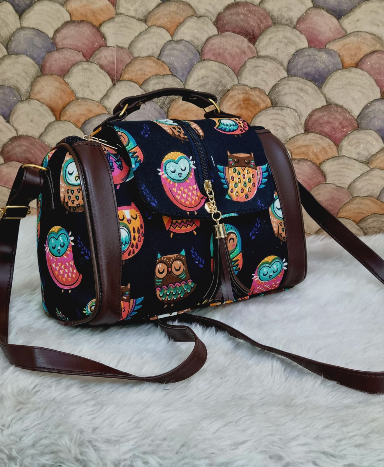 Vault Sling Bag