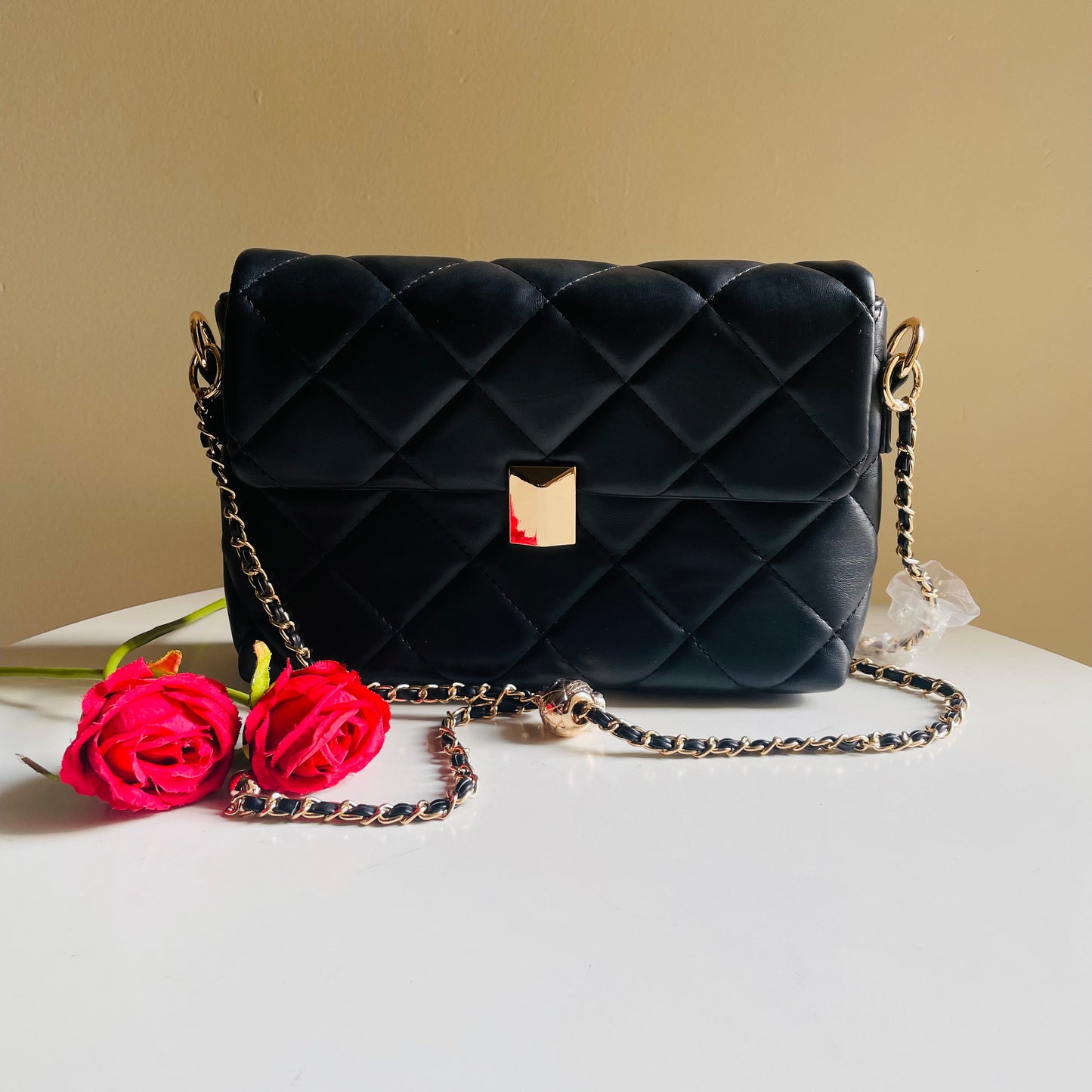 Black Shoulderbag