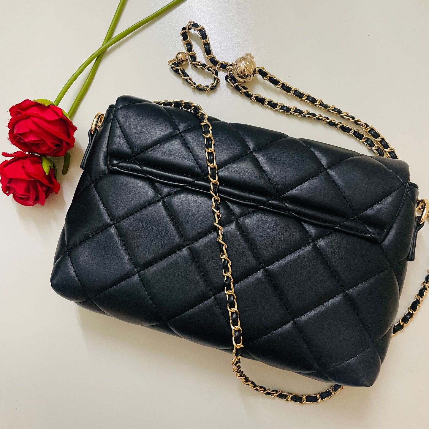 Chic Quilted Envelope Shoulder Bag with chain Strap