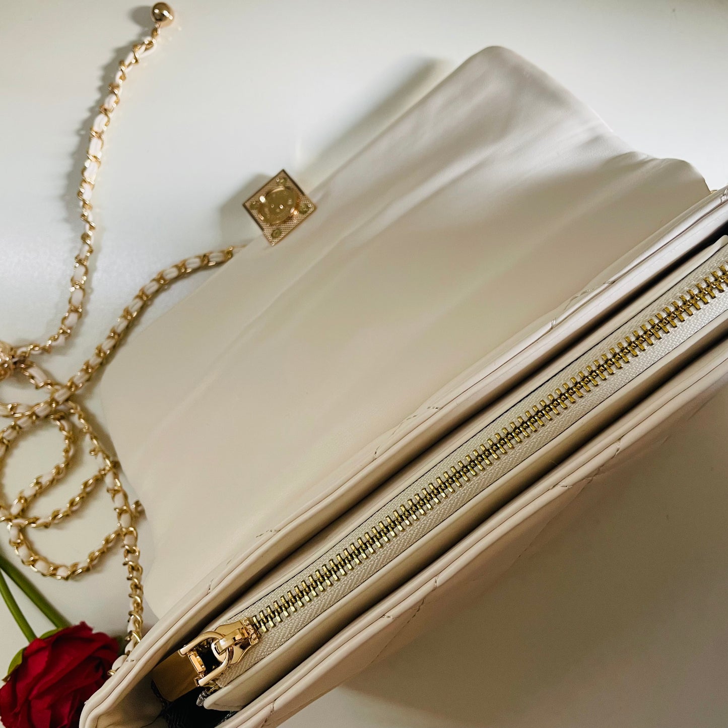 Chic Quilted Envelope Shoulder Bag with chain Strap