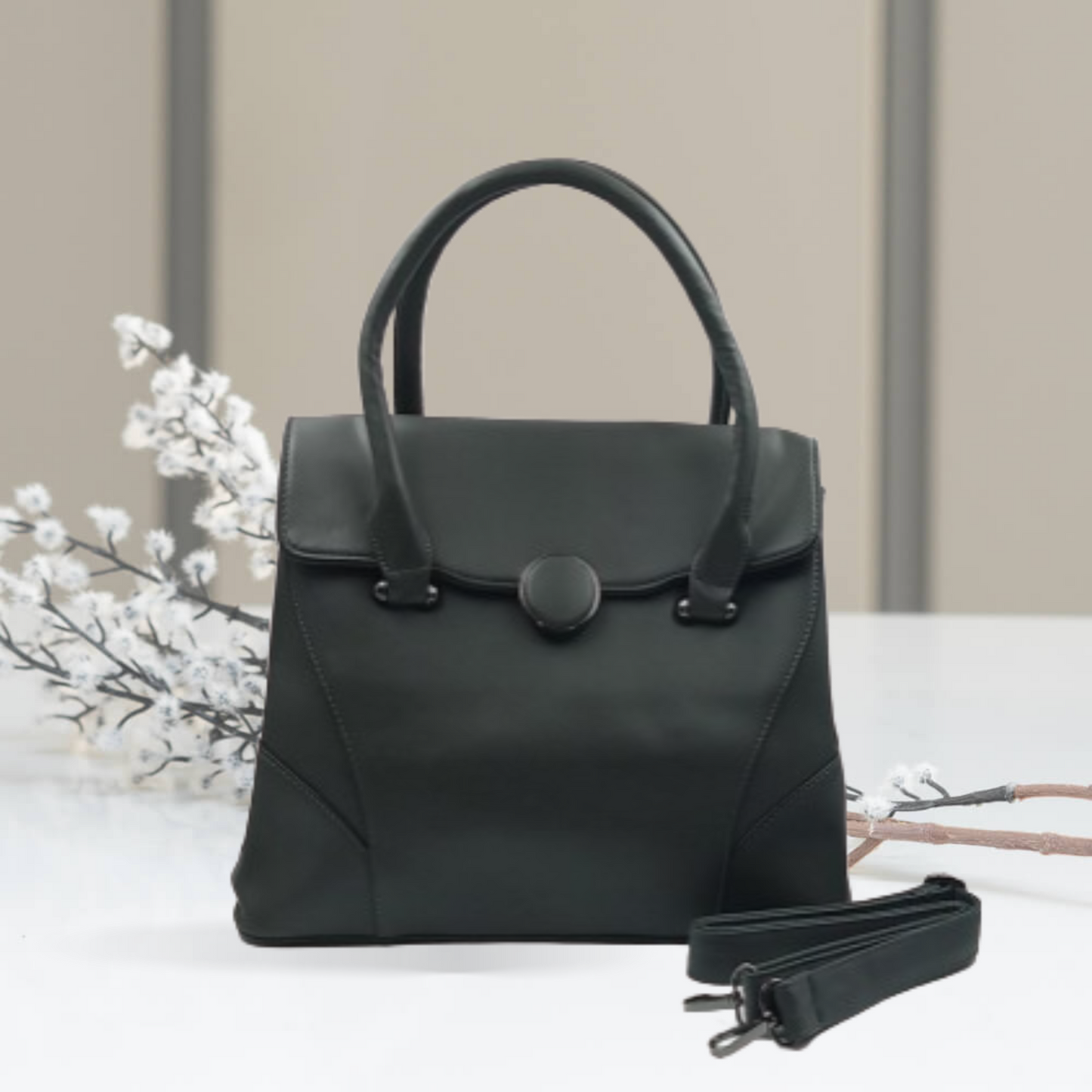 Versatile Chic Handbag Available in Four Stylish Colors