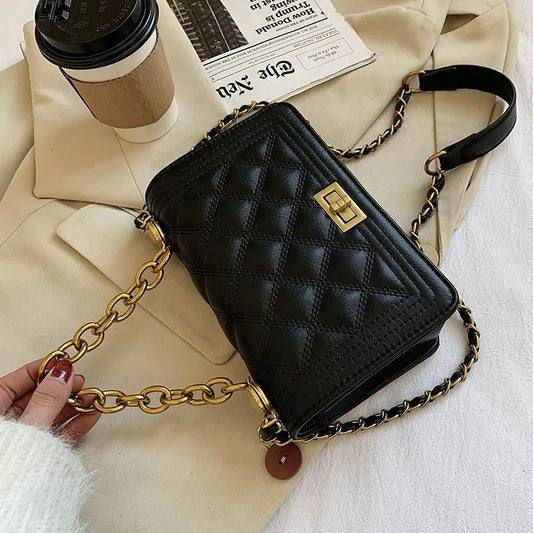 Elegant Quilted Black Handbag with Gold Chain Strap