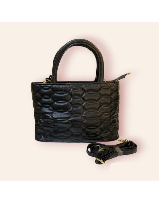 Quilted medium size handbag in black (SW-FF-10)